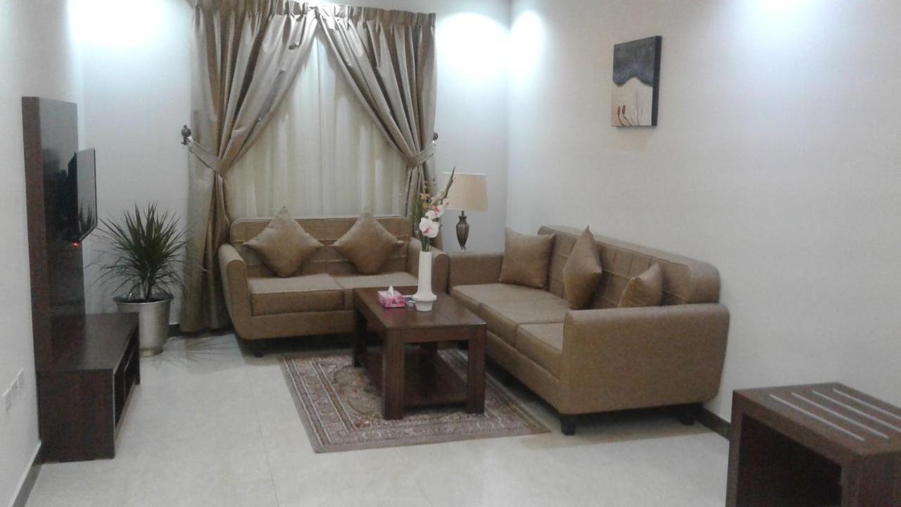 Makarem Al Olaya Suites Al Khobar Værelse billede
